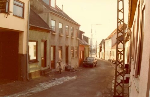 Gade83